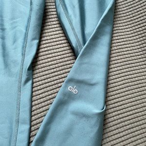 Alo Yoga Green Leggings